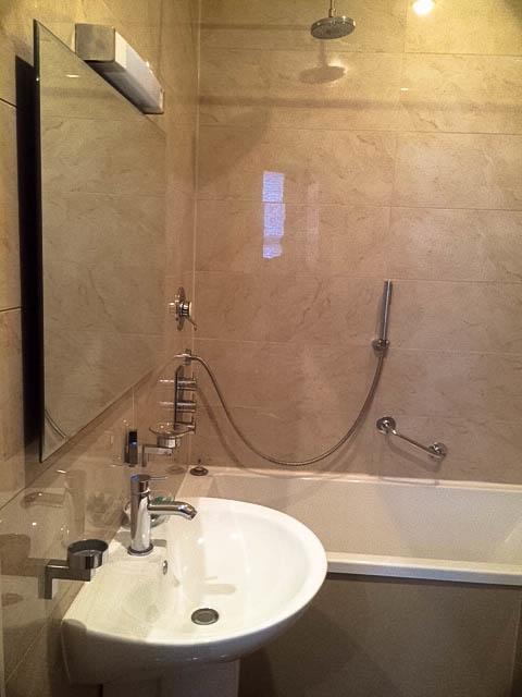 Thameside Hotel Reading Bagian luar foto